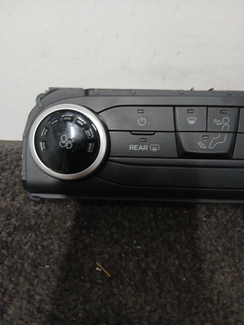 Image Commande chauffage - FORD FIESTA 7