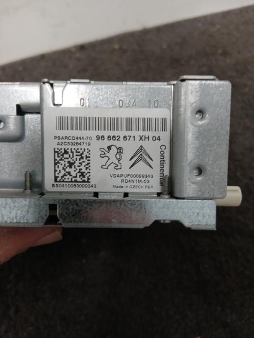 Image Autoradio d'origine - PEUGEOT 308 1 SW