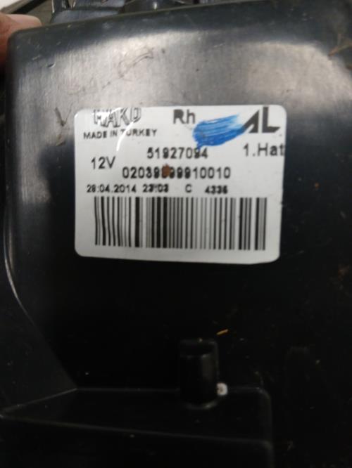 Image Feu arriere principal droit (feux) - FIAT PUNTO 3