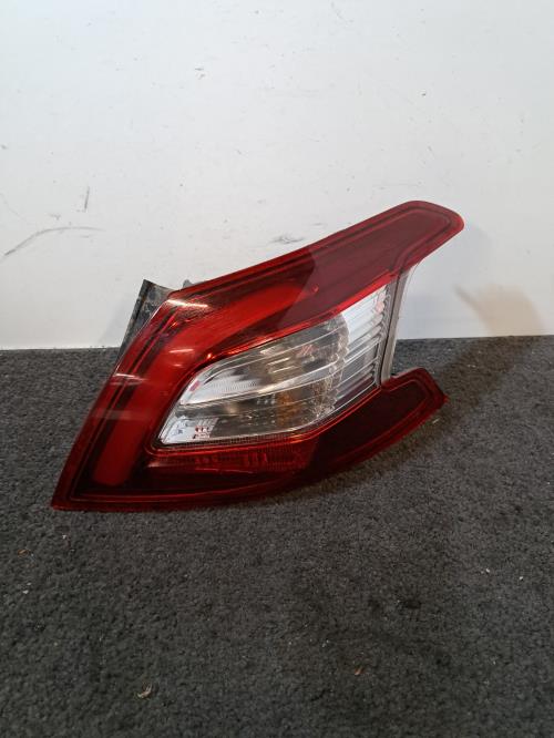 Image Feu arriere principal droit (feux) - PEUGEOT 308 2