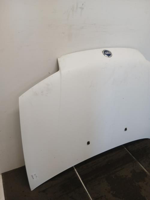 Image Capot - FIAT PUNTO 2
