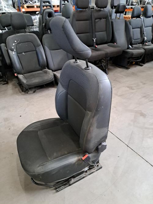 Image Siege avant droit - RENAULT EXPRESS VAN