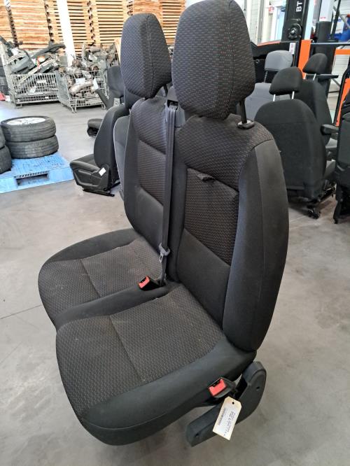 Image Siege avant droit (banquette double) - PEUGEOT BOXER 3