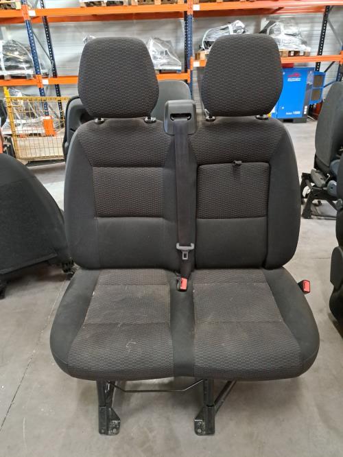 Image Siege avant droit (banquette double) - PEUGEOT BOXER 3