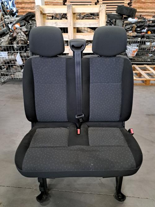 Image Siege avant droit (banquette double) - OPEL MOVANO B