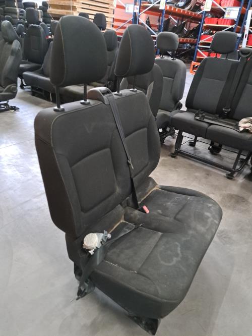 Image Siege avant droit (banquette double) - RENAULT TRAFIC 3 COURT