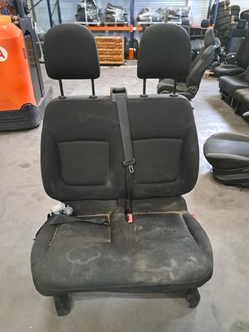 Image Siege avant droit (banquette double) - RENAULT TRAFIC 3 COURT