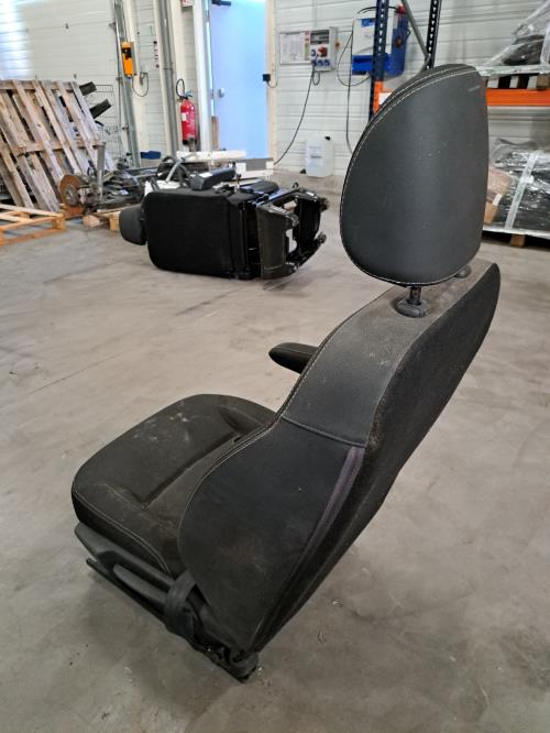 Image Siege avant gauche - RENAULT TRAFIC 3 COURT
