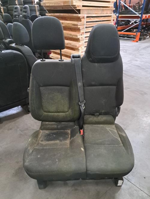 Image Siege avant droit (banquette double) - RENAULT TRAFIC 3 COURT