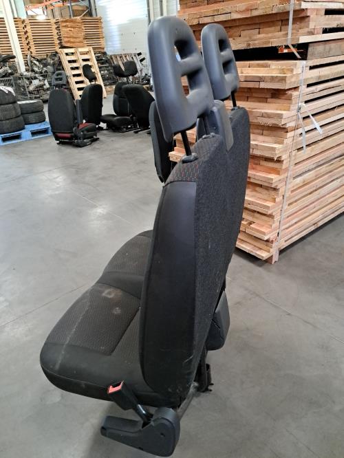 Image Siege avant droit (banquette double) - PEUGEOT BOXER 3
