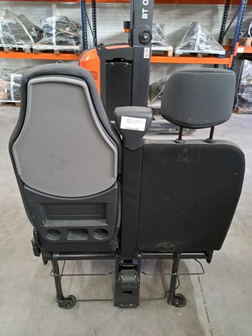 Image Siege avant droit (banquette double) - RENAULT MASTER 3