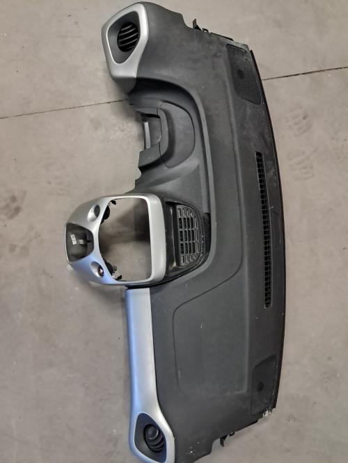 Image Planche de bord complete - PEUGEOT 108