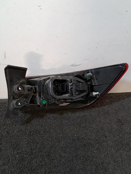 Image Feu arriere principal gauche (feux) - RENAULT CLIO 4