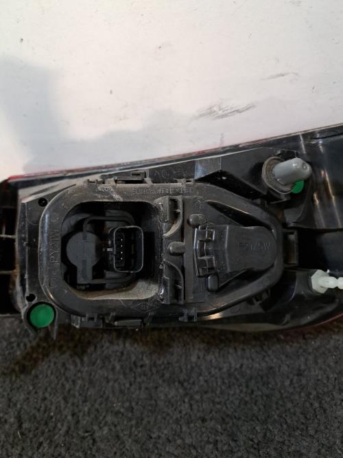 Image Feu arriere principal gauche (feux) - RENAULT CLIO 4