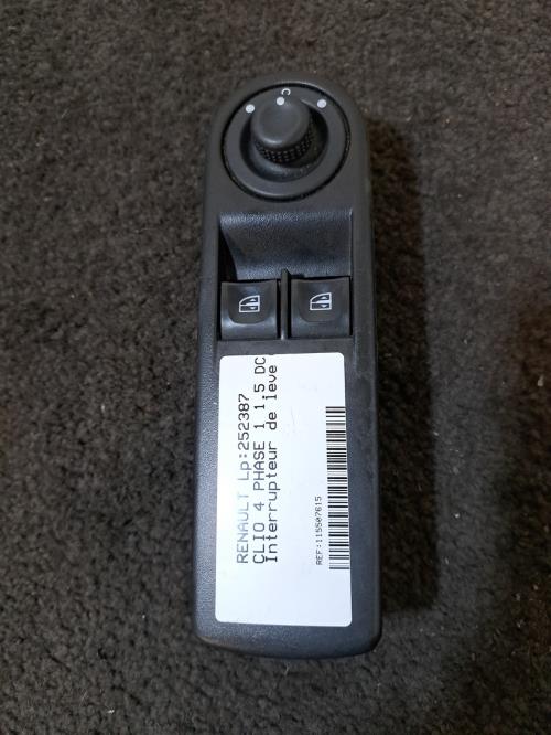 Image Interrupteur de leve vitre avant gauche - RENAULT CLIO 4