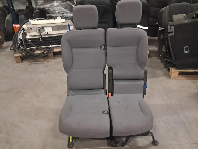 Image Siege avant droit (banquette double) - PEUGEOT PARTNER 2
