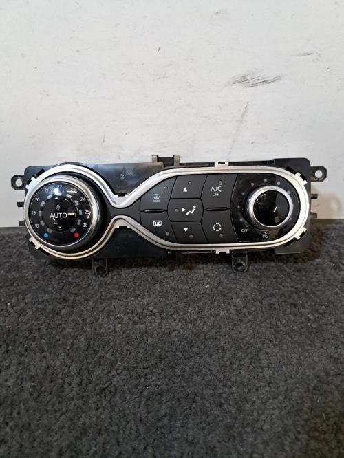 Image Commande chauffage - RENAULT CLIO 4