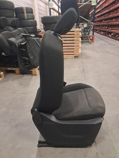 Image Siege avant droit (banquette double) - PEUGEOT PARTNER 3