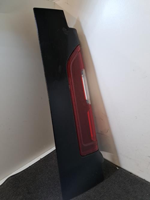 Image Feu arriere principal gauche (feux) - RENAULT TRAFIC 3 COURT