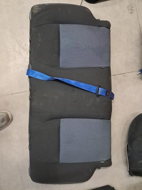 Image Banquette arriere (KIT DERIV VP) - PEUGEOT 208 1