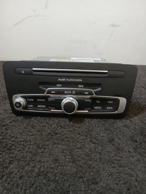 Image Autoradio d'origine - AUDI A1 1