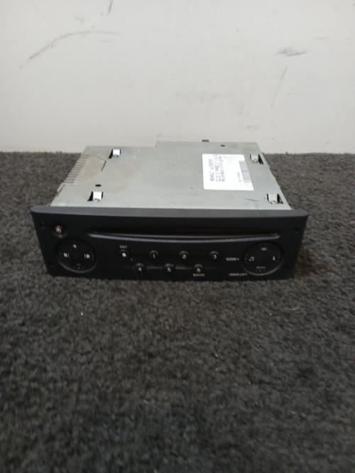 Image Autoradio d'origine - RENAULT CLIO 2