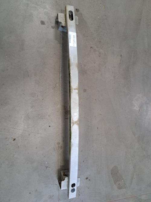 Image Renfort pare choc avant (traverse) - NISSAN ALMERA 2