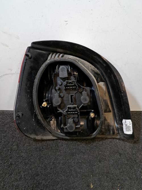 Image Feu arriere principal droit (feux) - RENAULT SCENIC 1