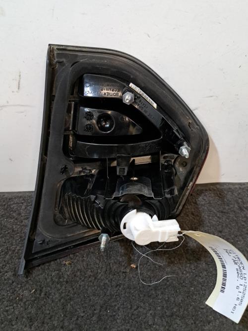 Image Feu arriere secondaire gauche (feux) - CITROEN C4 PICASSO 1