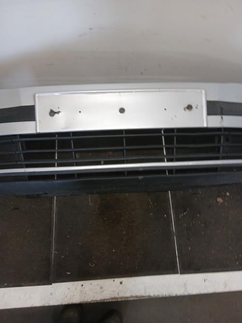 Image Pare choc avant - SKODA OCTAVIA 2