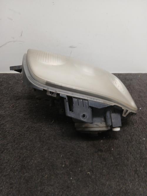 Image Optique avant principal droit (feux)(phare) - RENAULT CLIO 2