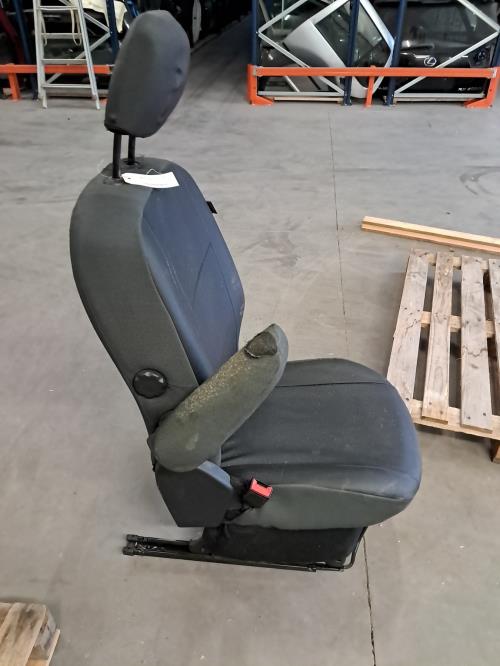Image Siege avant gauche - CITROEN BERLINGO 3 M