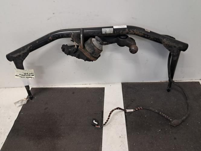 Image Attelage (boule de remorquage) - SEAT ATECA