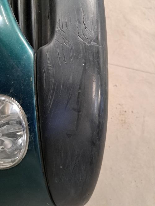 Image Pare choc avant - PEUGEOT 206