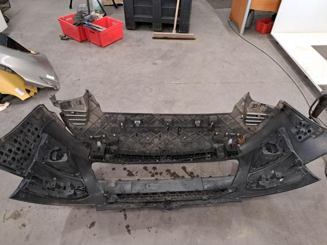 Image Pare choc avant - CITROEN C4 PICASSO 1