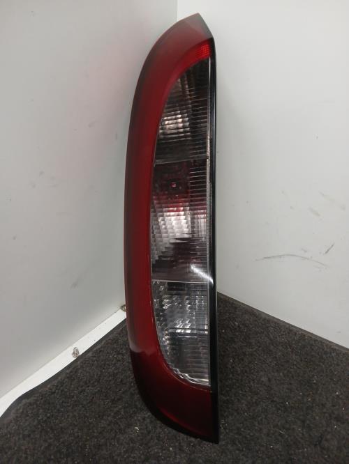 Image Feu arriere principal gauche (feux) - OPEL CORSA C