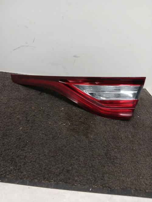 Image Feu arriere secondaire droit (feux) - RENAULT MEGANE 4