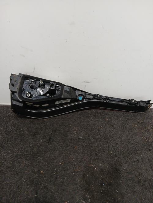 Image Feu arriere secondaire droit (feux) - RENAULT MEGANE 4