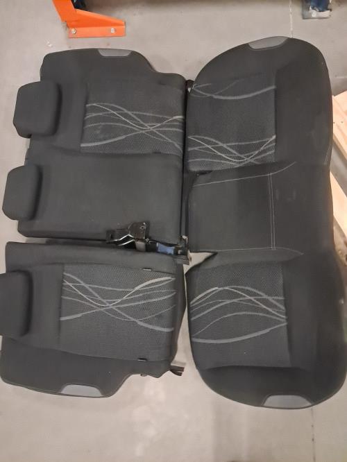 Image Banquette arriere (KIT DERIV VP) - PEUGEOT 208 1