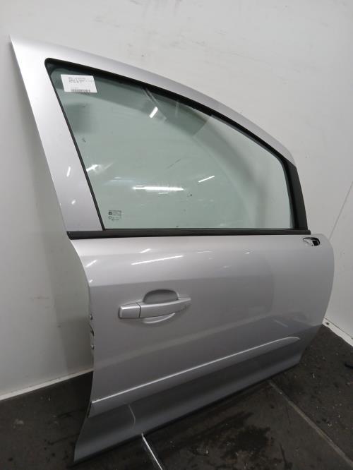 Image Porte avant droit - OPEL CORSA D