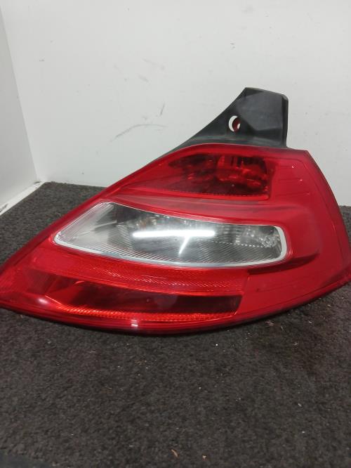 Image Feu arriere principal droit (feux) - RENAULT MEGANE 2