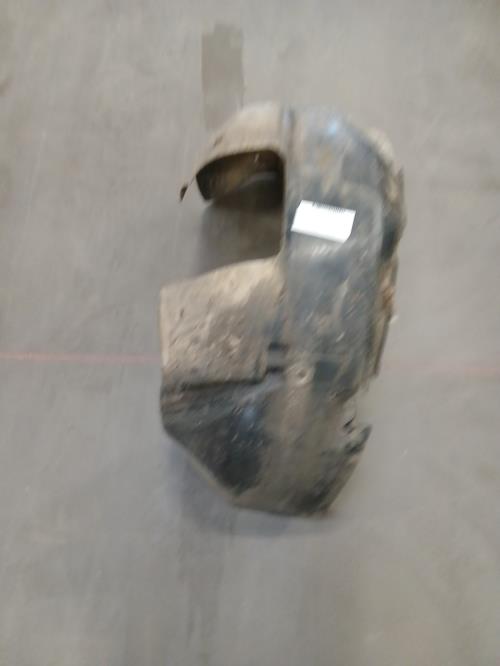 Image Pare boue avant gauche - FORD B-MAX