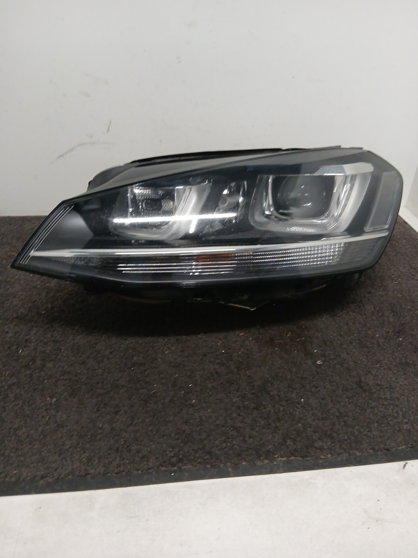 Pièce Auto