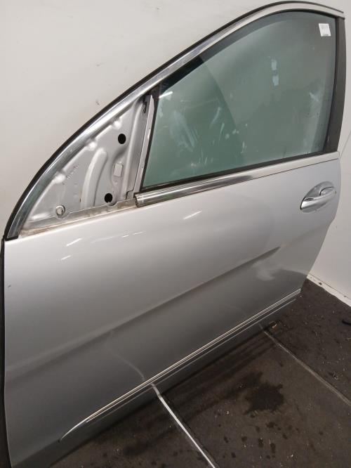 Image Porte avant gauche - MERCEDES CLASSE R 251