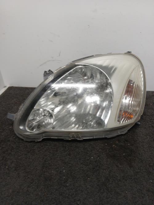 Image Optique avant principal gauche (feux)(phare) - TOYOTA YARIS 1