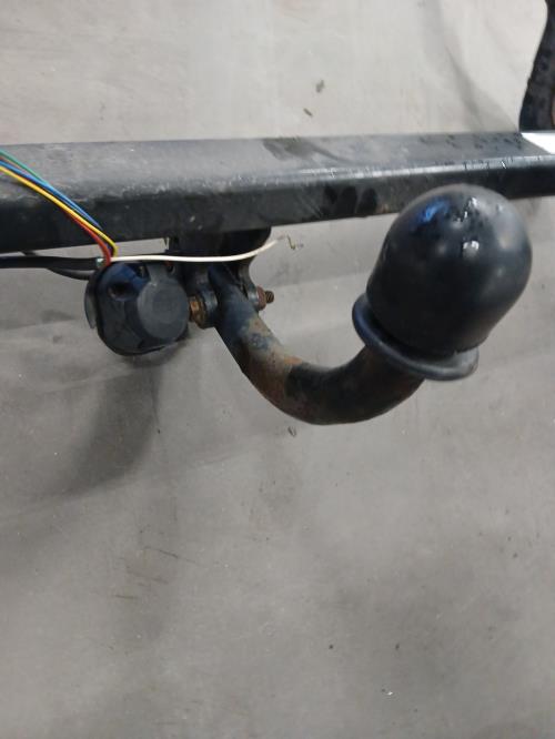 Image Attelage (boule de remorquage) - PEUGEOT 308 2 SW