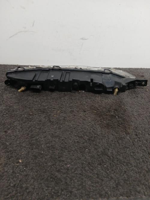 Image Feu diurne avant gauche - CITROEN C4 GRAND PICASSO 2