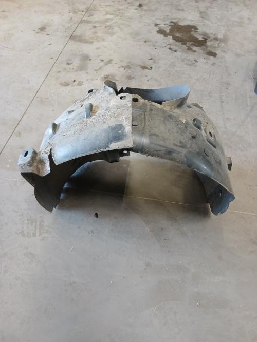 Image Pare boue avant gauche - RENAULT ZOE 1