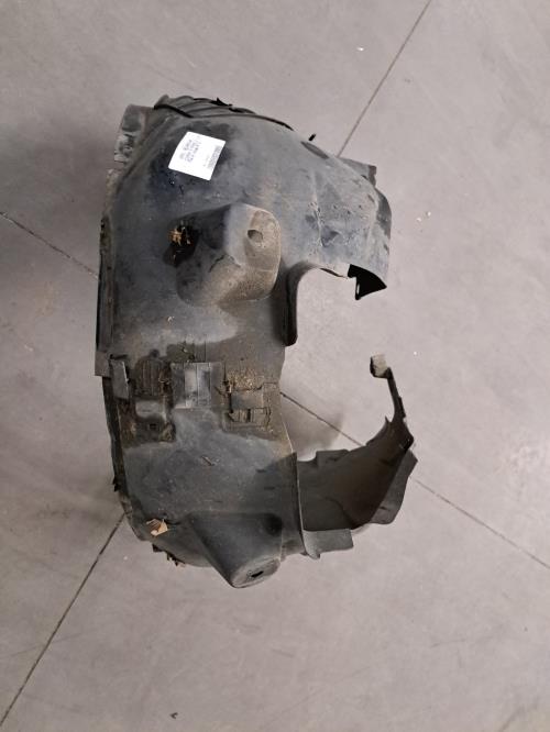 Image Pare boue avant gauche - OPEL CORSA D