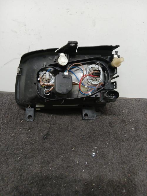 Image Optique avant principal droit (feux)(phare) - VOLKSWAGEN POLO 3